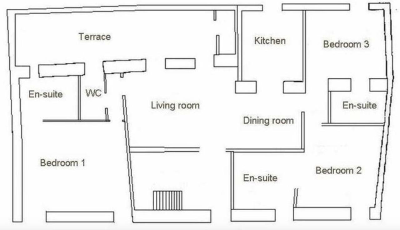 5C Luxury Apartment Ровин Екстериор снимка